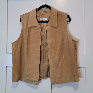 Vintage Coldwater Creek Open Vest Floral Embossed Suede Leather Tan Size XL